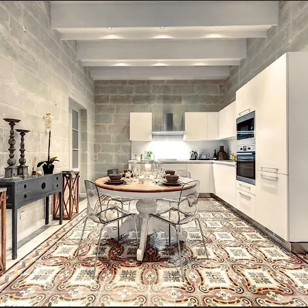 Charming Townhouse S.julians Apartament Sliema